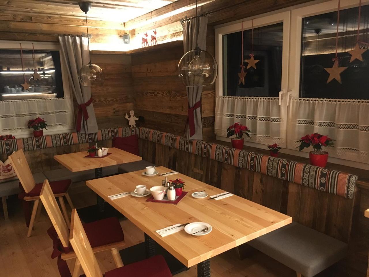 Pension Und Apartment Edelweiss Heiligenblut Buitenkant foto